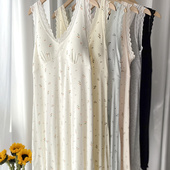 治愈纯欲风碎花睡裙宽肩V领蕾丝边带杯女裙子透气休闲居家7912