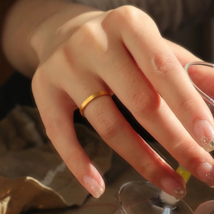 基础款耐看款!洗澡不用摘戒指极简18K磨砂金素圈戒指女小众极简潮
