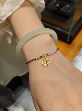 轻奢复古风福牌淡雅显白吸睛编绳