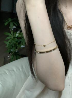 高级感满分手镯手链套装简约金属风质感拉满适配多种场合不挑穿搭