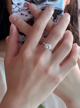 高密度大冰心仿真钻戒