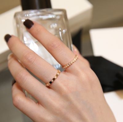 轻奢镶钻女锆石戒指环