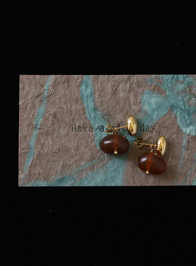 新中式复古新年红琥珀耳环贵气气质耳坠新款适合方圆脸耳饰新轻奢