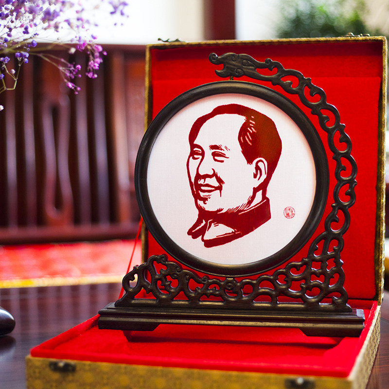 毛主席像湘绣摆件台屏真丝桑蚕丝刺绣纯手工自绣双面绣实木工艺品