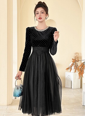 45388 气质名媛风丝绒连衣裙长袖波点高腰长裙赫本风网纱黑色裙子