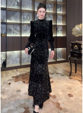 15244显瘦气质长袖轻奢黑色法式名媛时尚长款修身优雅秋冬连衣裙