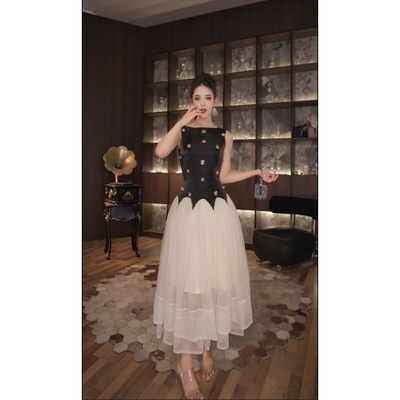 七爷定制 国内设计师品牌 气质收腰连衣裙 9765