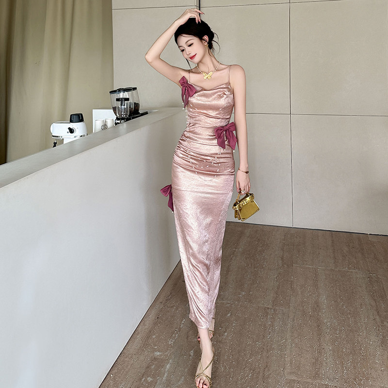 15079晚礼服女新款高级感奢华大牌高端精致小众蝴蝶结吊带连衣裙
