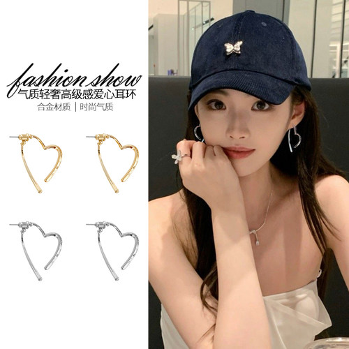 气质爱心精致耳环女小众