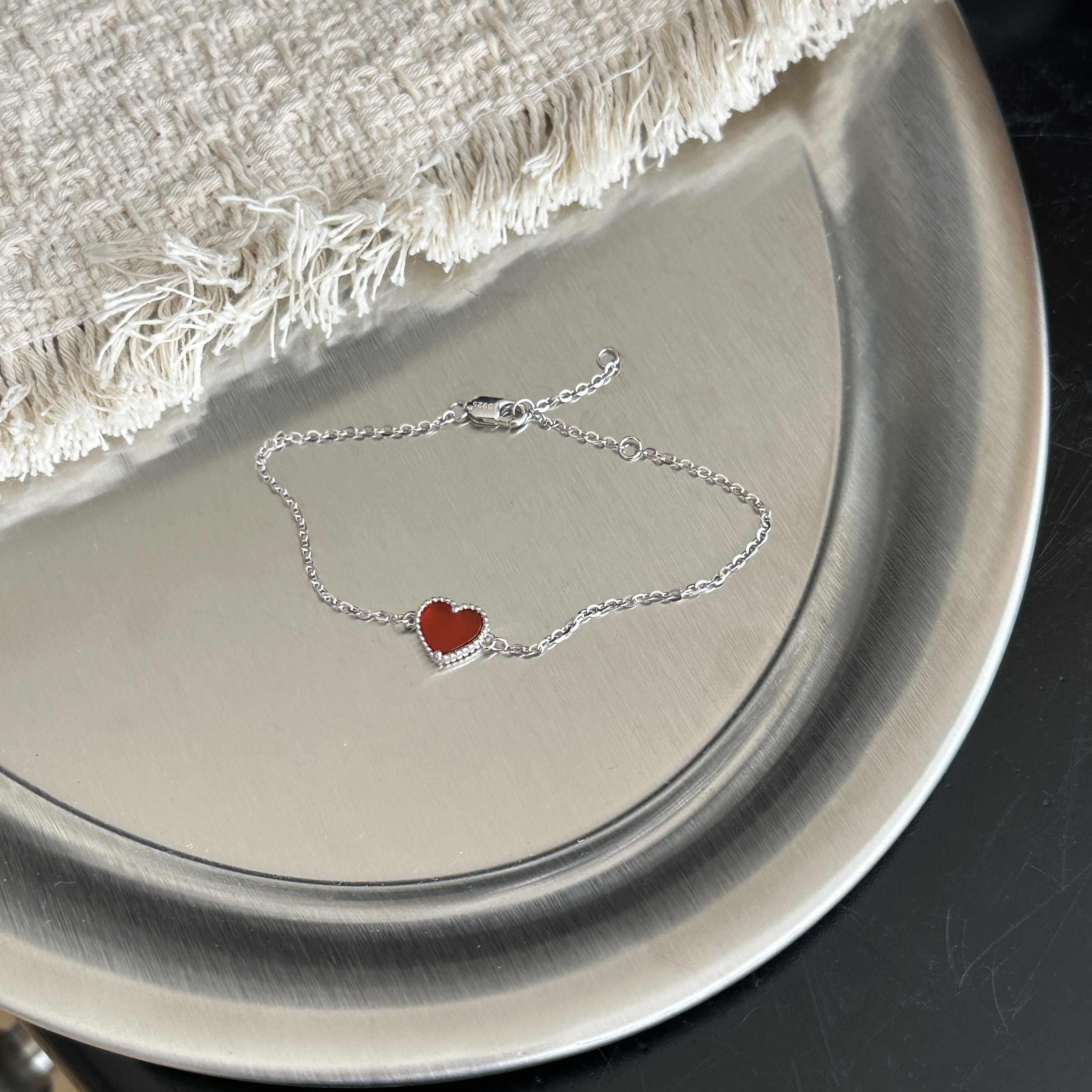 MISSJOJO 原创设计时尚简约百搭气质女红色小爱心银手链