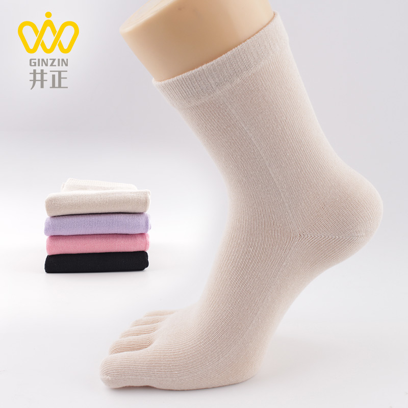 运动五指袜井正运动女士