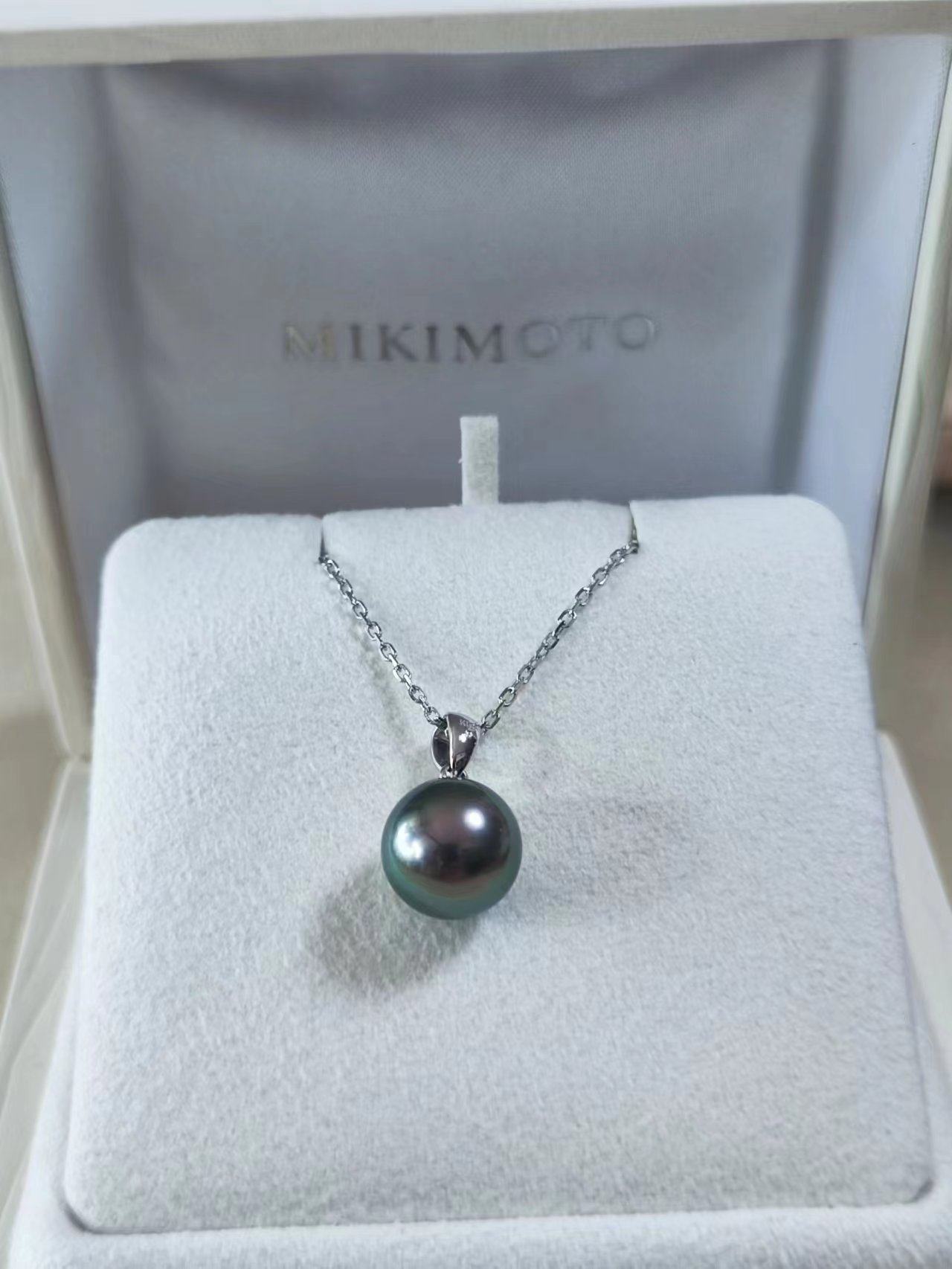 日本专柜mikimoto御木本大溪地孔雀绿珍珠瓜子扣吊坠项链 现货