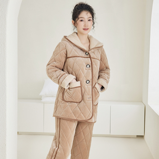 可外穿 高级宽松带帽家居服套装 芬腾睡衣女冬季 三层加厚夹棉时尚