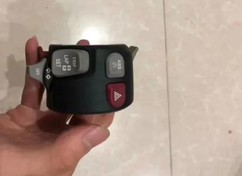 宝马 F700 F800 K1200 K1300 S1000r rr 左边手把开关 转向灯
