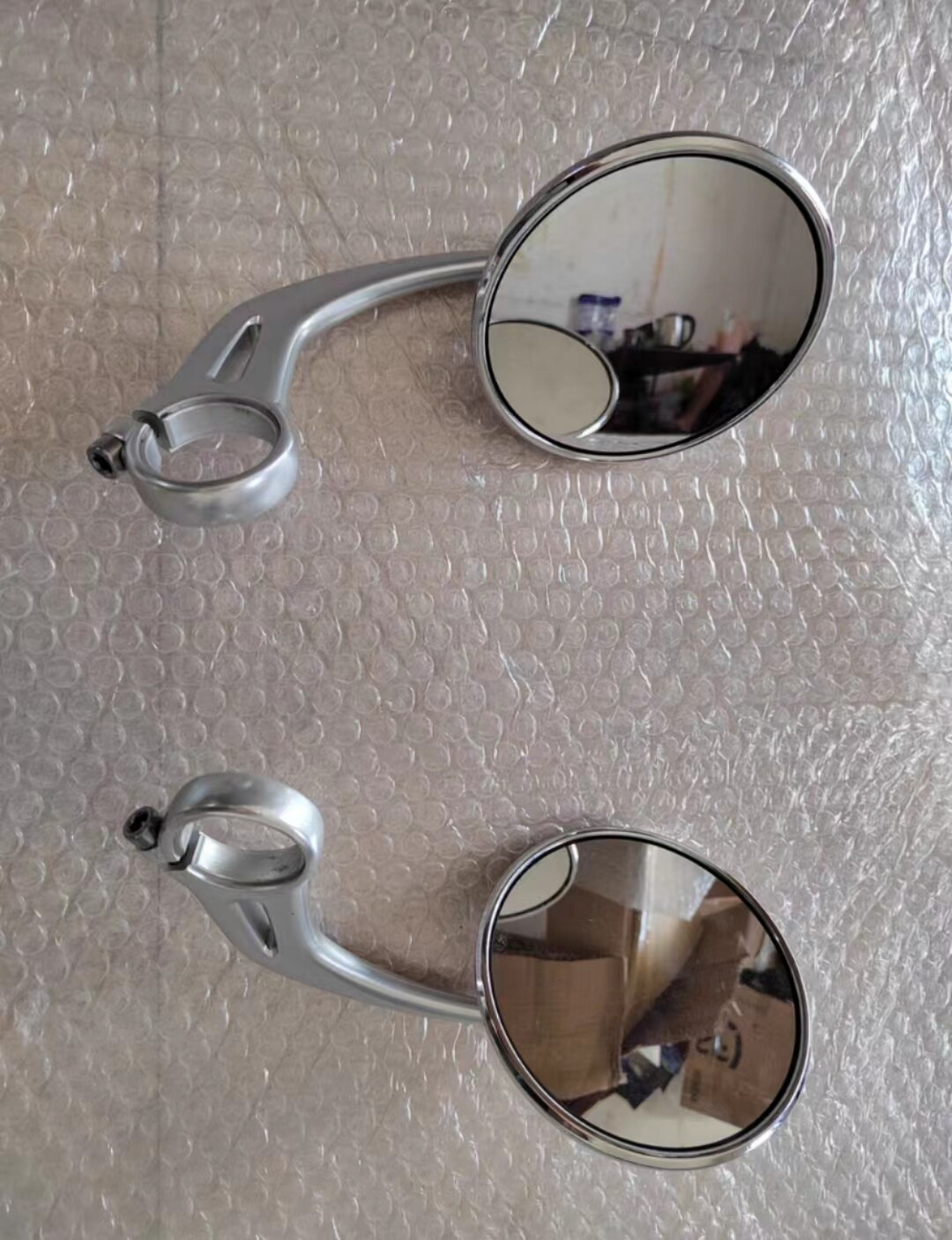 凯旋bobber波比原厂电镀后视镜