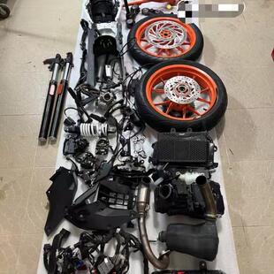 KTM390 Duke390车架 后尾架 后平叉 上下三星 前减震 后减震