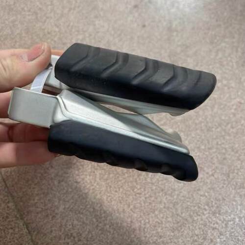 宝马F900XRF900R前脚踏后脚踏