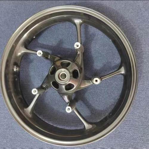 凯旋三叉戟660老虎660凯旋