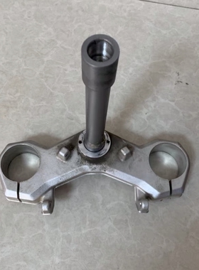 原装宝马310gs 下三星 完整拆车与修复无伤无变形。