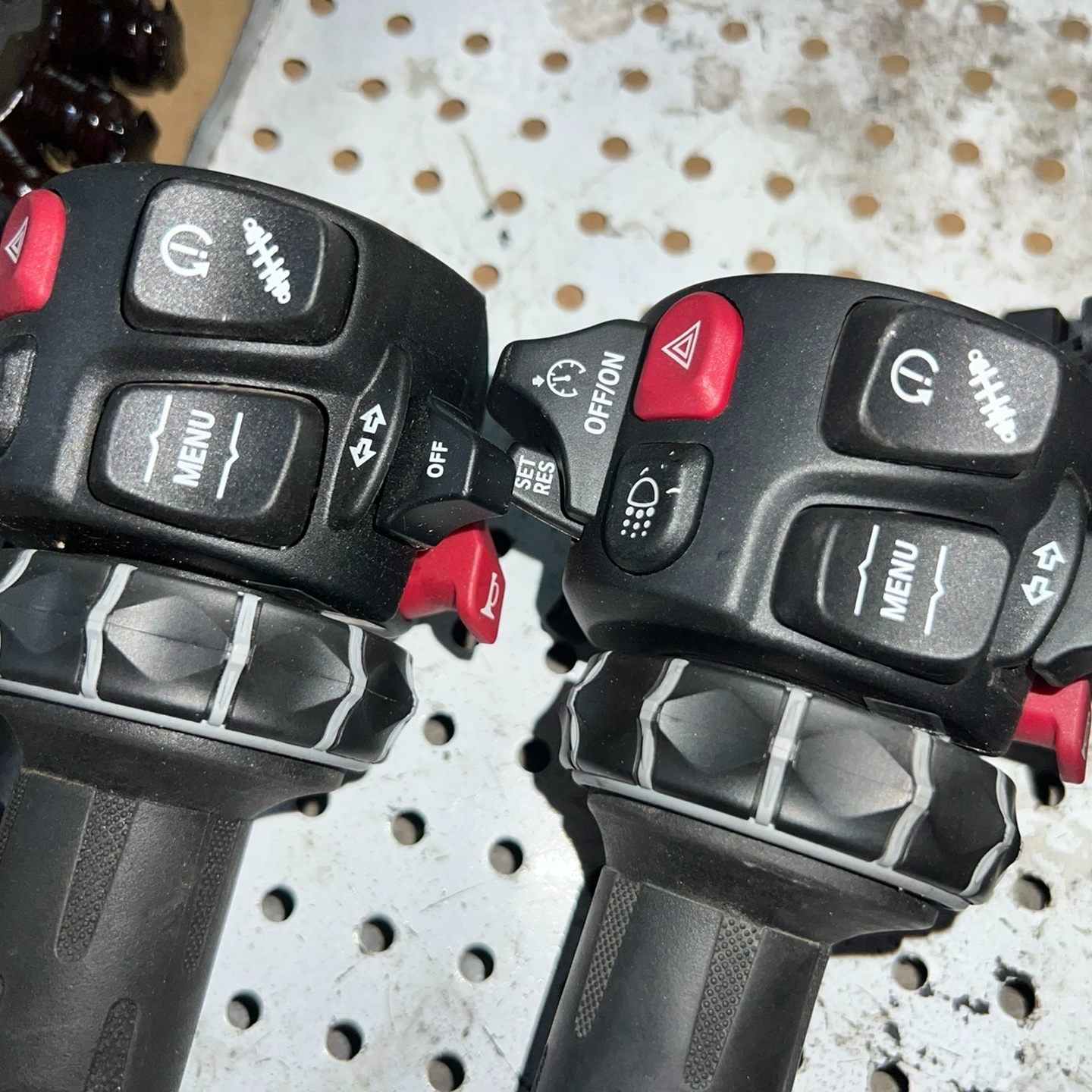 宝马水鸟1250GS ADV 宝马15-18年S1000RR 开关总成