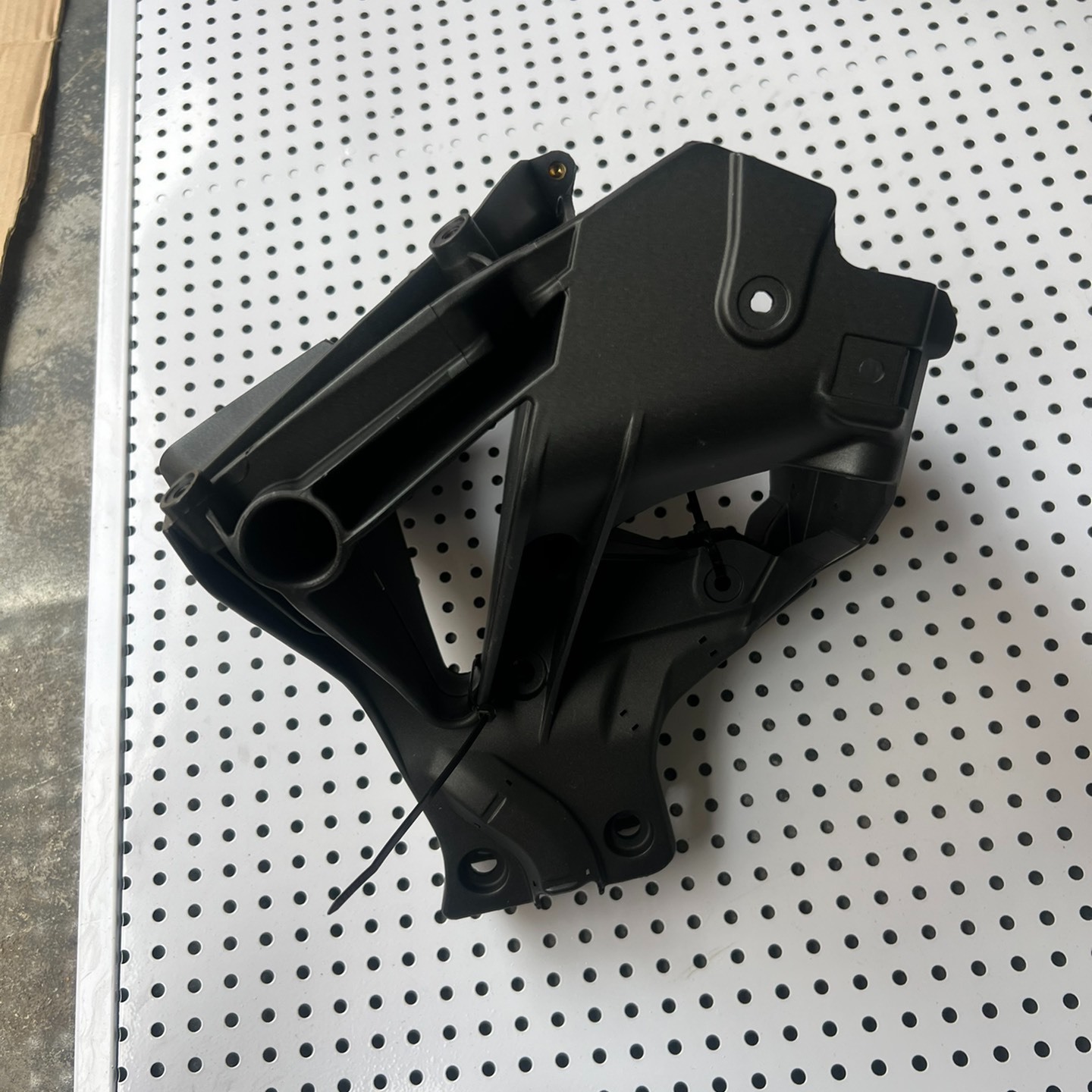 KTMRC390大灯仪表支架，二手拆车，无损，14--21年通用