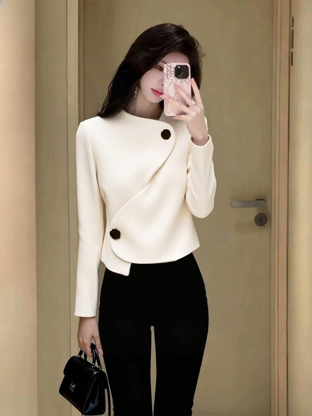 欧货小个子时尚洋气小众轻奢高级感韩系小香风白色收腰外套秋季女