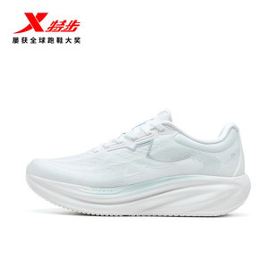 特步女鞋青云跑鞋2026春夏季新款正品网面透气运动鞋防滑休闲鞋