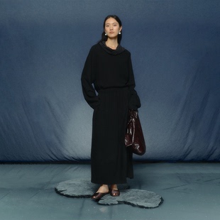 月泠泠YUELINGLING 「幽萼」黑色荡领长衫