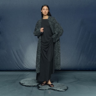 月泠泠YUELINGLING 「嶙峋」精致细节茧型外套