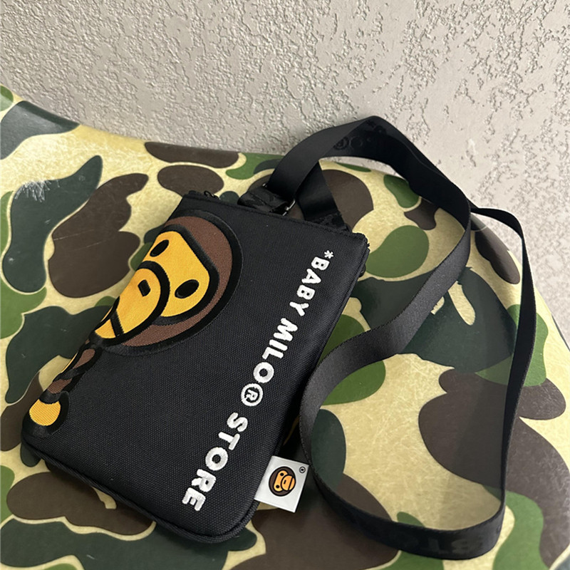 bape斜挎包动物园可爱卡通