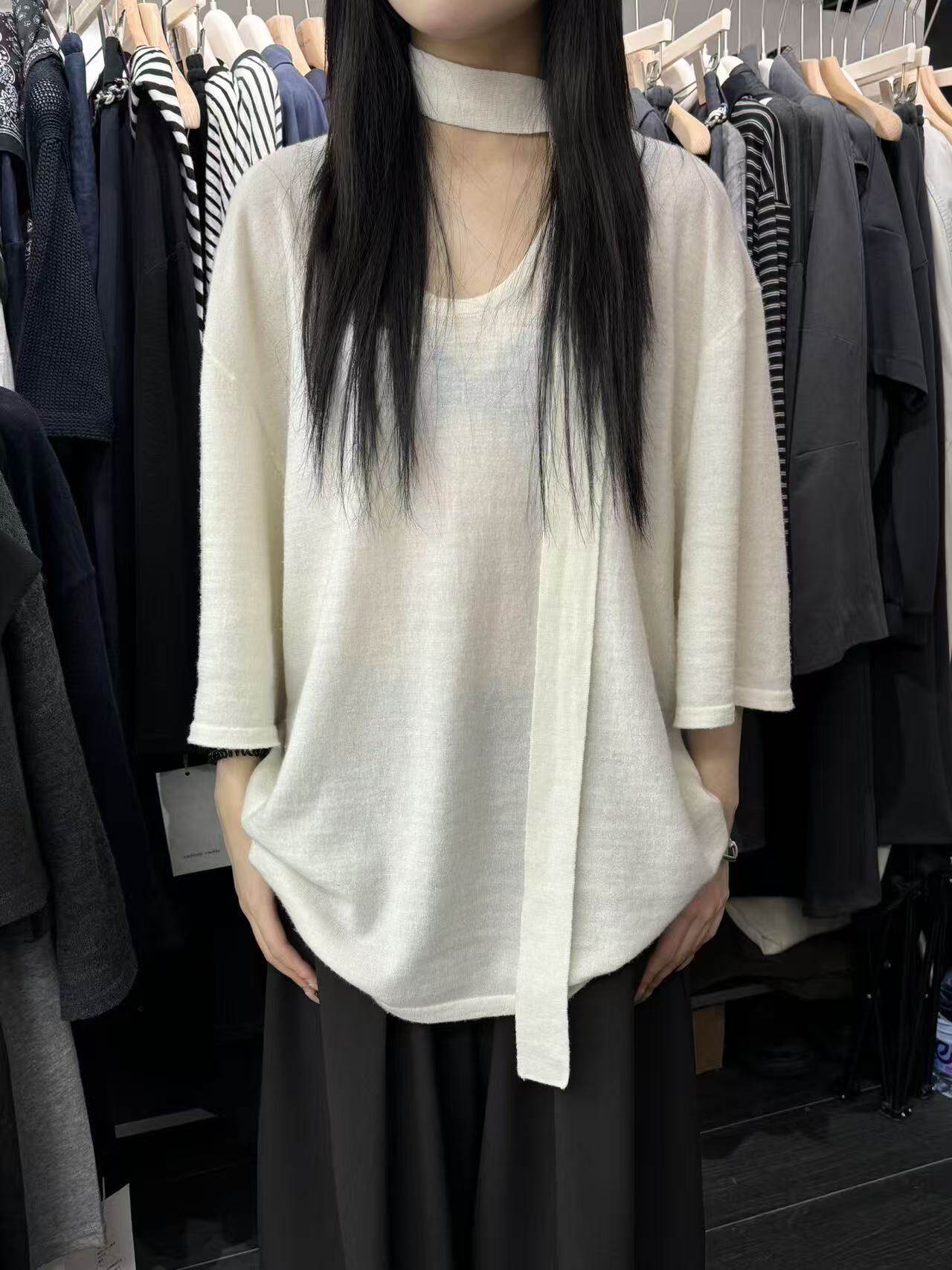 2025新款简约风休闲显瘦基础纯色配飘带圆领短袖T恤女