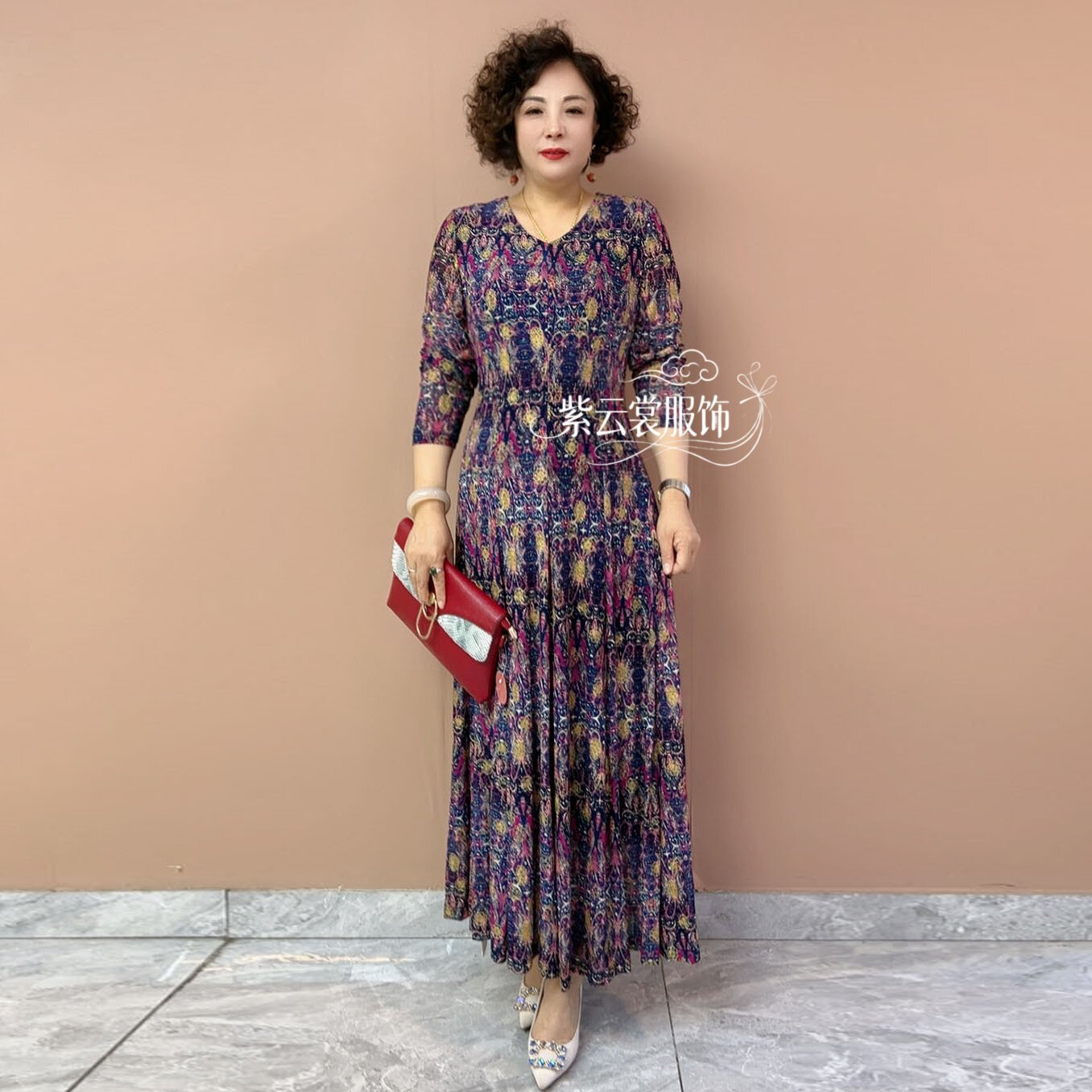 洋气年轻妈妈台湾纱网纱连衣裙春秋新款高弹大码长袖碎花大摆长裙