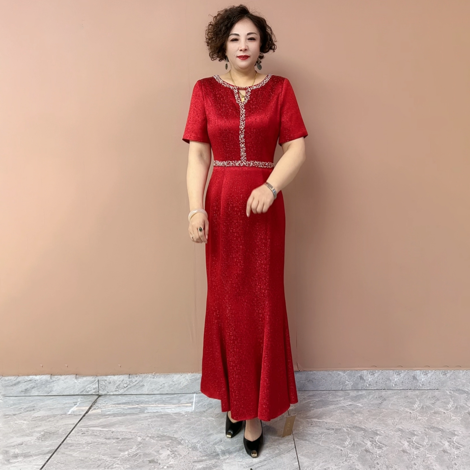喜婆婆婚宴年轻妈妈礼服夏季短袖结婚高贵大气鱼尾长款时尚连衣裙