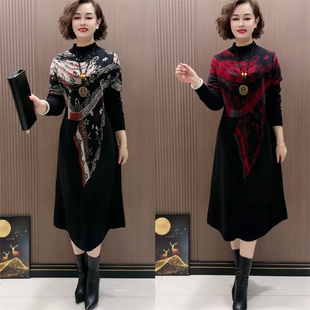 气质中年妈妈针织羊毛连衣裙宽松遮肉大码高端长款过膝打底毛衣裙