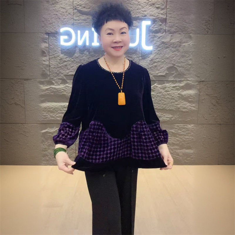 春装新款高端桑蚕丝植绒中老年妈妈洋气遮肉宽松裙摆丝绒上衣小衫