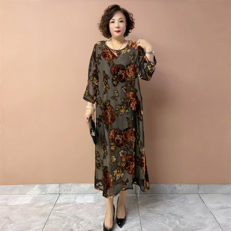 阔太太时尚妈妈装宽松遮肉真丝植绒烧花加肥大码中长款过膝连衣裙