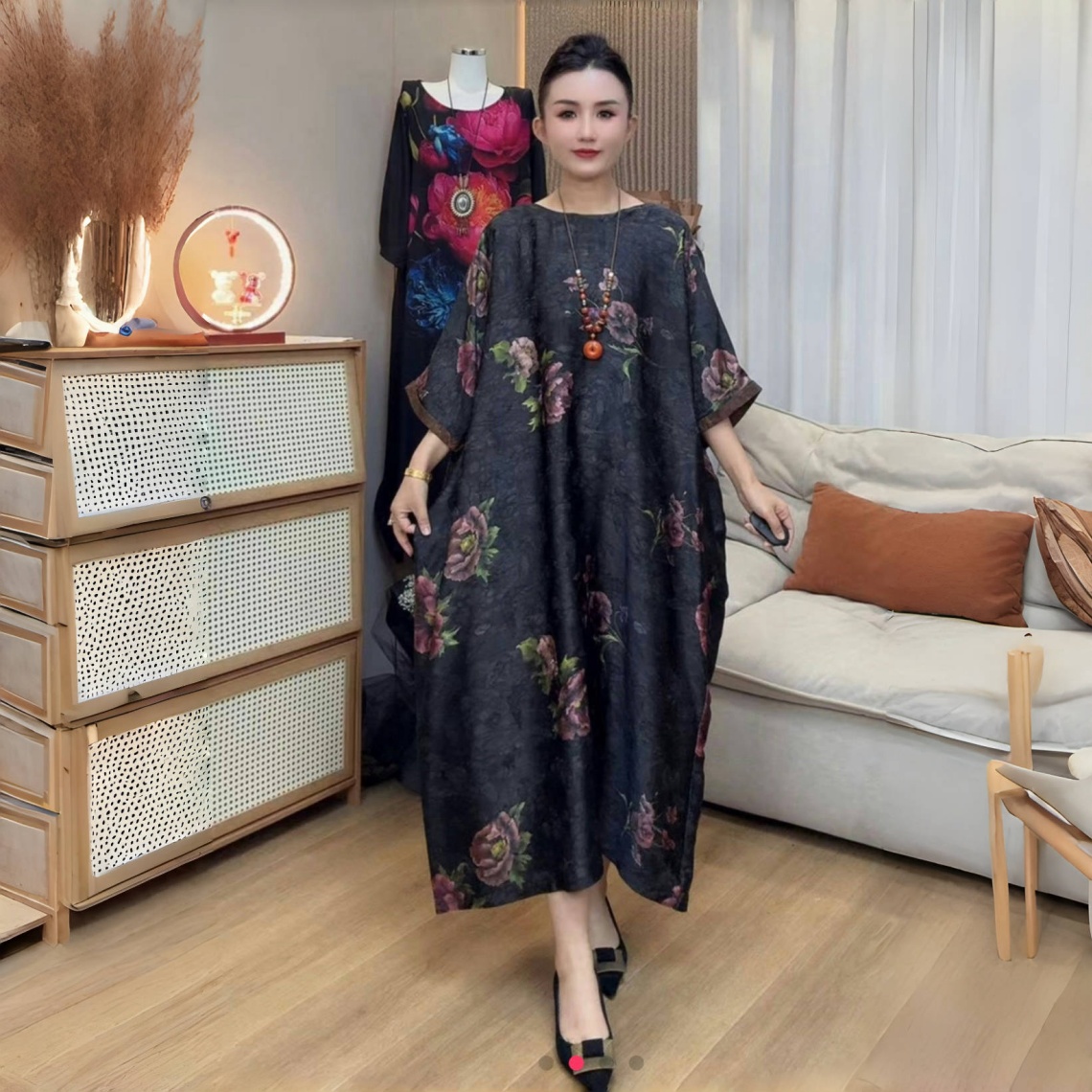 欧货夏季短袖高品质复古真丝连衣裙夏季宽松大码特体200斤长裙女