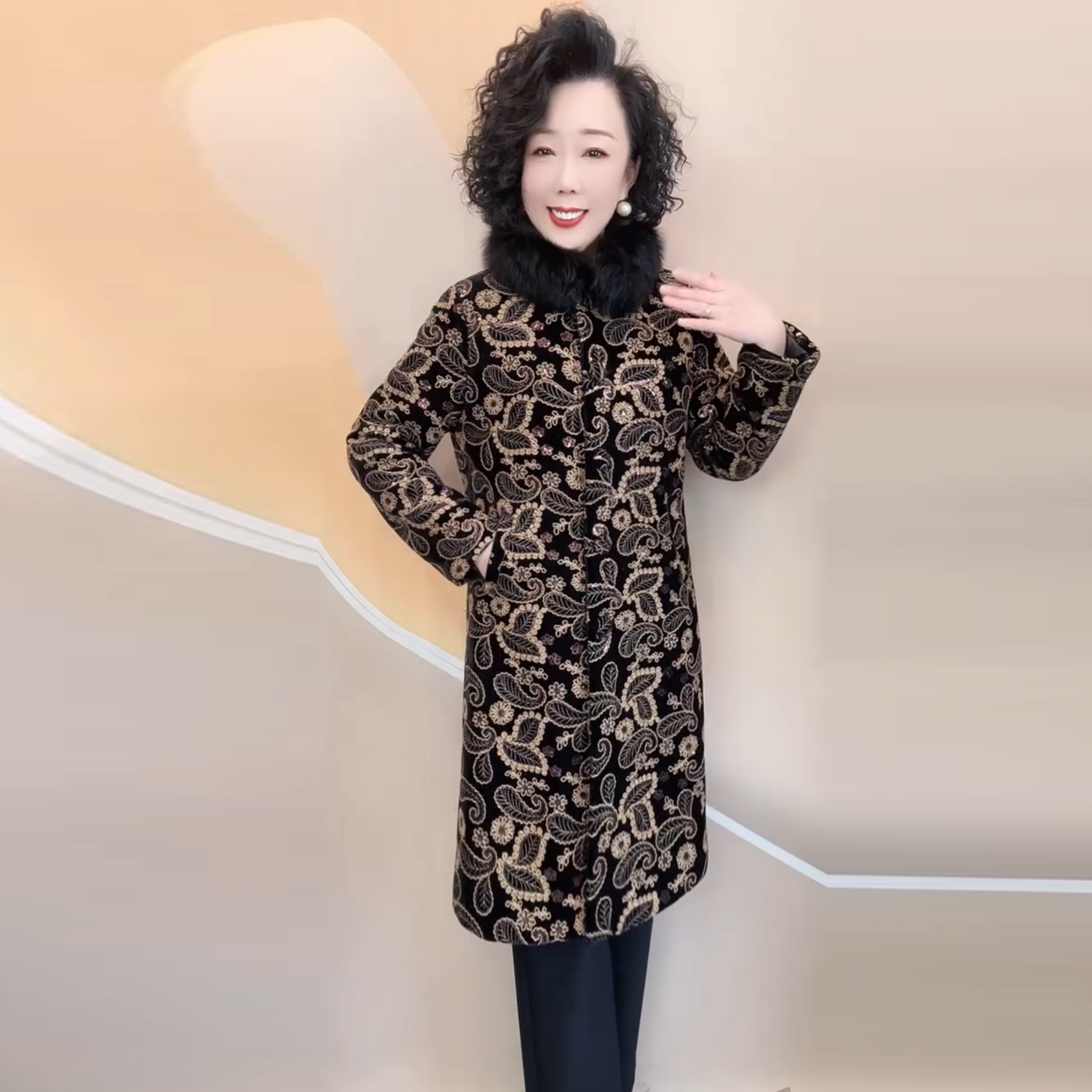 高端重工提花加棉狐狸毛风衣中长款气质中老年妈妈装冬装百搭外套