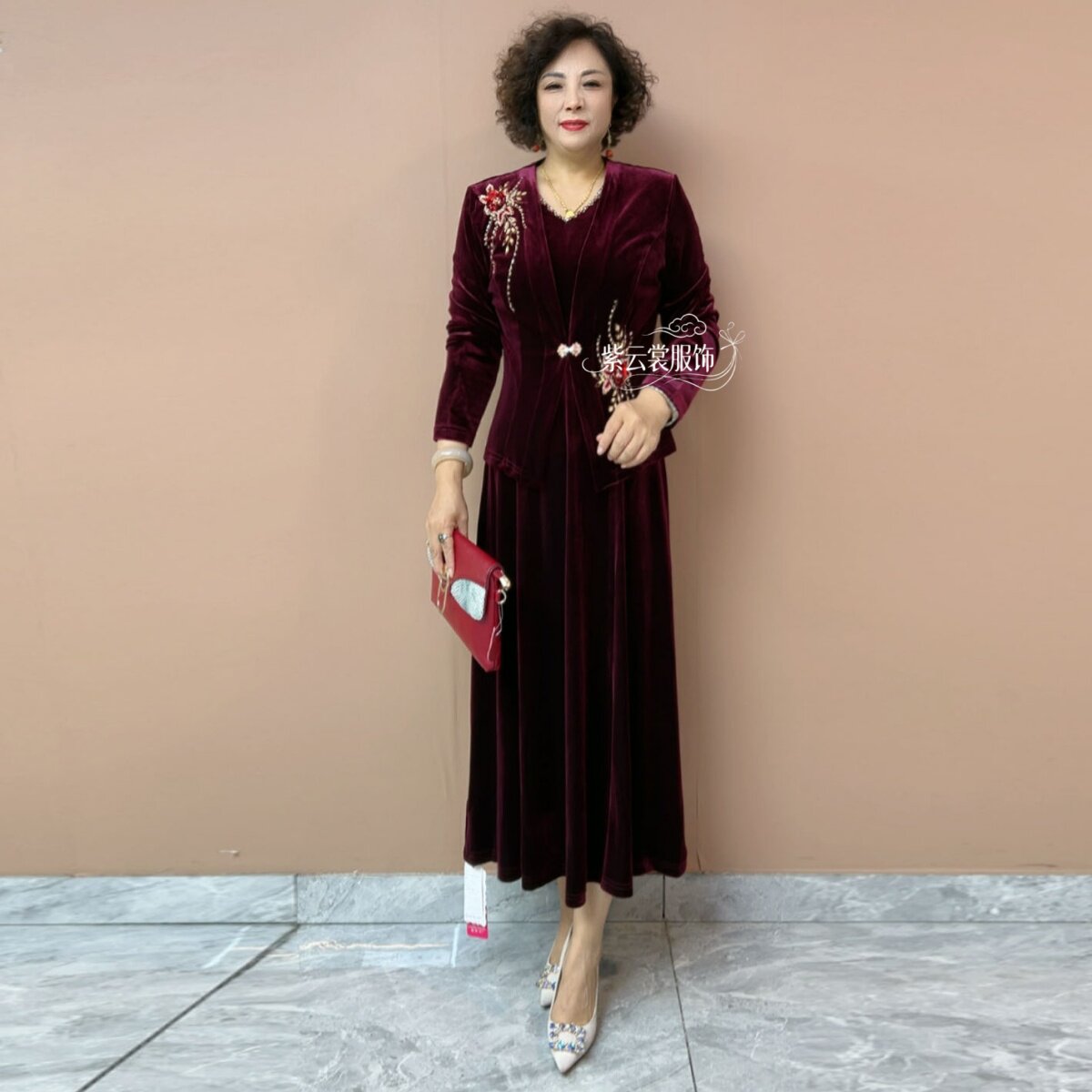 秋冬新款高端气质中老年连衣裙两件套中长款喜婆婆礼服敬酒服套装