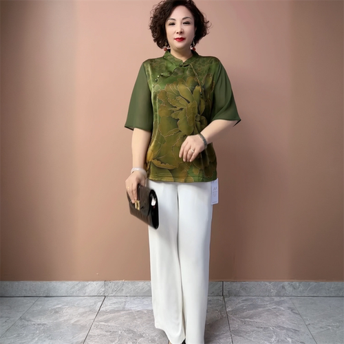 阔太太高端真丝立领中老年妈妈旗袍衬衫宽松显瘦洋气七分袖上衣女