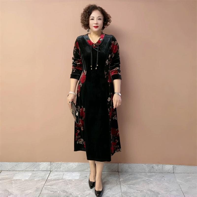 秋冬国风新中式中老年妈妈真丝绒长袖旗袍连衣裙宽松遮肉洋气长裙