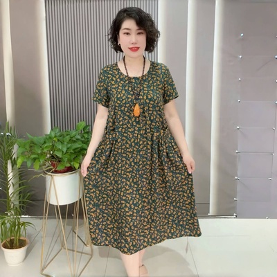 中老年夏装棉麻短袖连衣裙过膝加肥大码宽松妈妈200斤休闲长裙子