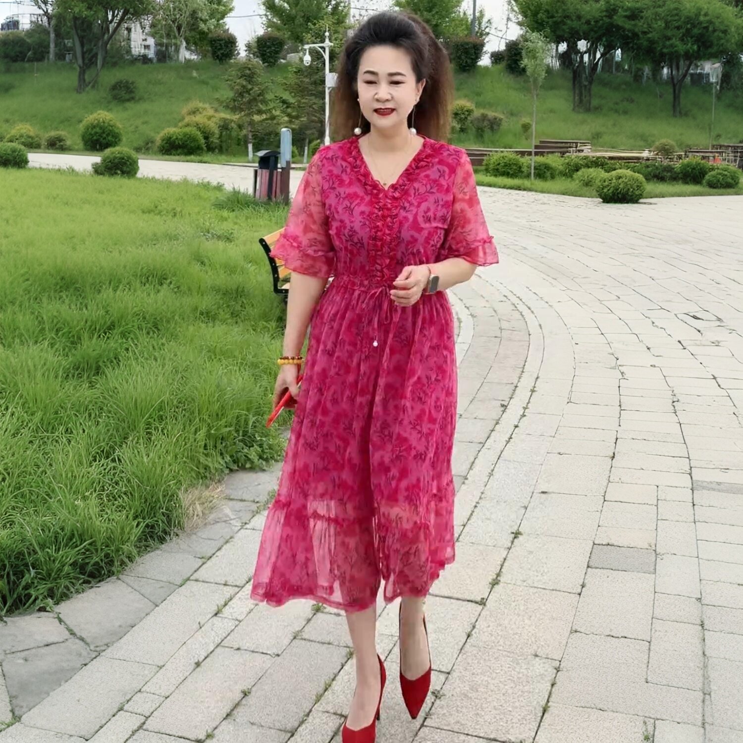 雪纺时尚连衣裙夏季短袖新款优雅妈妈装气质大码洋气过膝碎花长裙