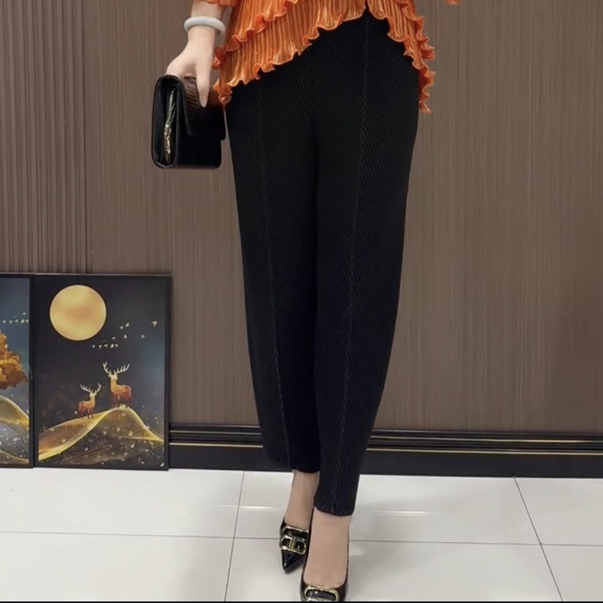 春夏新款鱼鳞纹梨形九分褶皱萝卜裤宽松遮肉显瘦三宅风哈伦九分裤