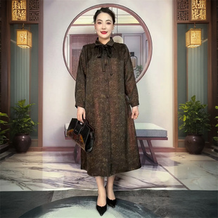 高端贵夫人春夏真丝缎时尚洋气翻领扎染风衣中年妈妈气质长款外套