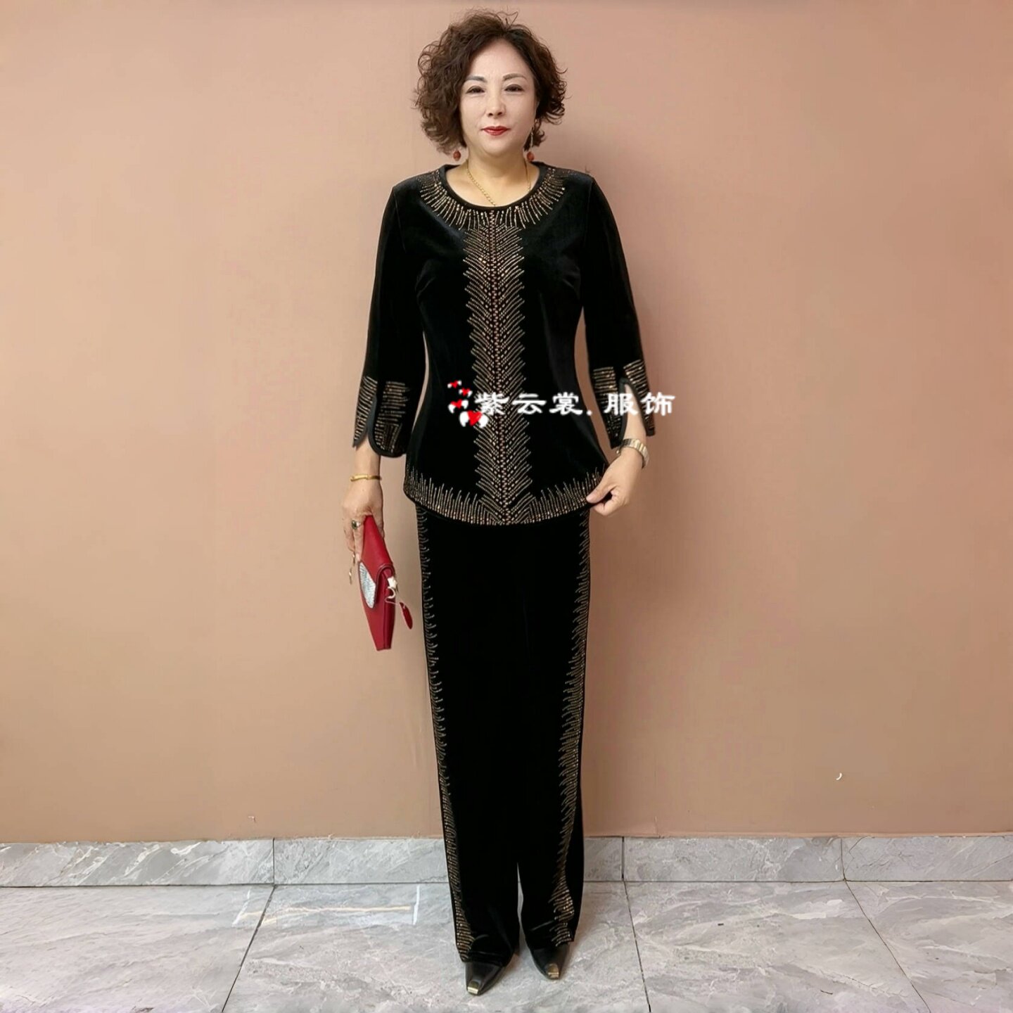 秋装新款丝绒时尚轻奢宽松荷叶袖上衣妈妈气质休闲阔腿裤两件套装