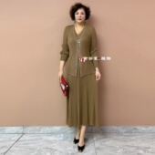 中老年妈妈装 高端气质时尚 百褶皱连衣裙洋气弹力大码 假两件长裙子