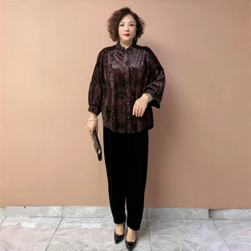 中老年妈妈真丝绒衬衫女秋装气质减龄加肥遮肚子中老年妈妈装外套