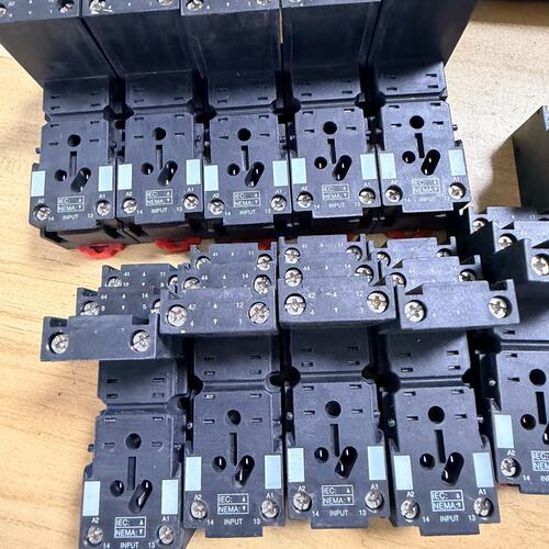 议价继电器底座RXZE2S108MRXZE2S114MRXZE2S111M