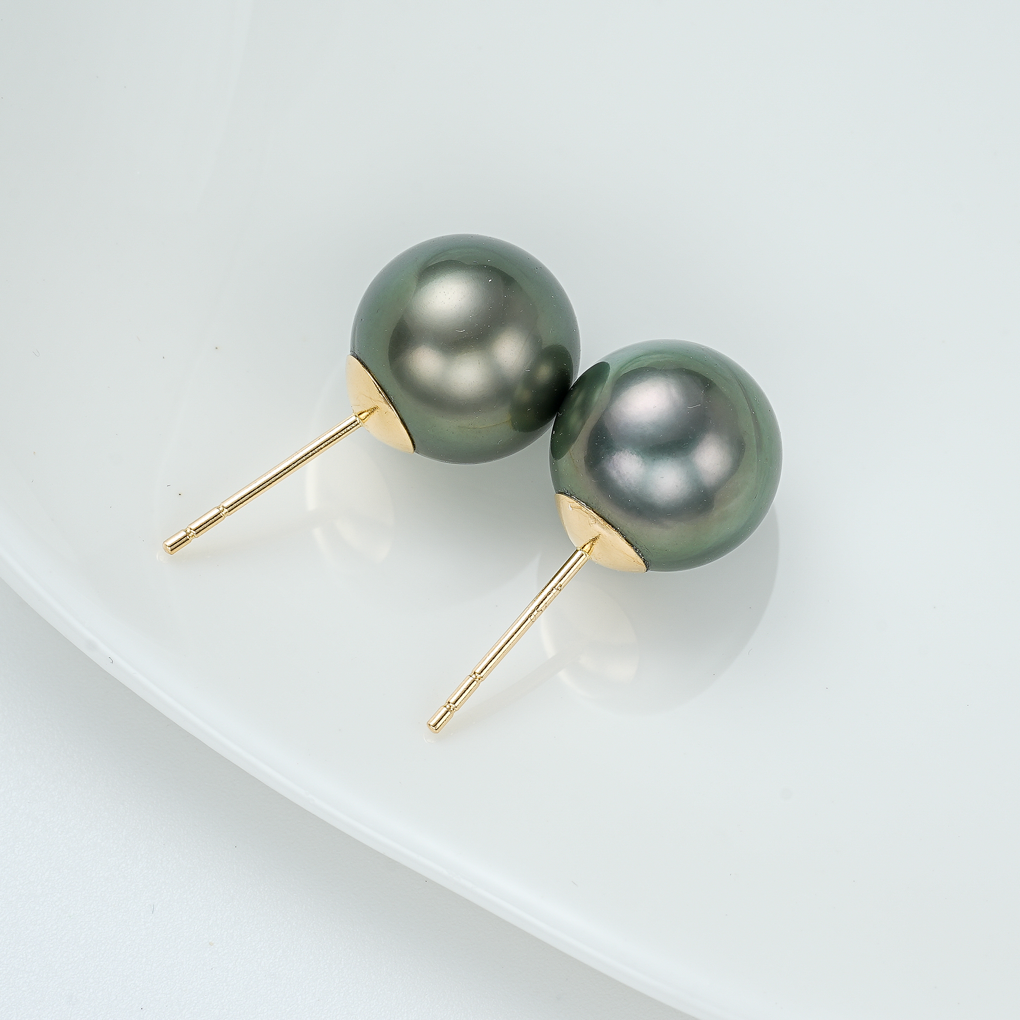 红桥市场 红桥珍珠 海水大溪地10-11mm珍珠耳钉耳饰18K金